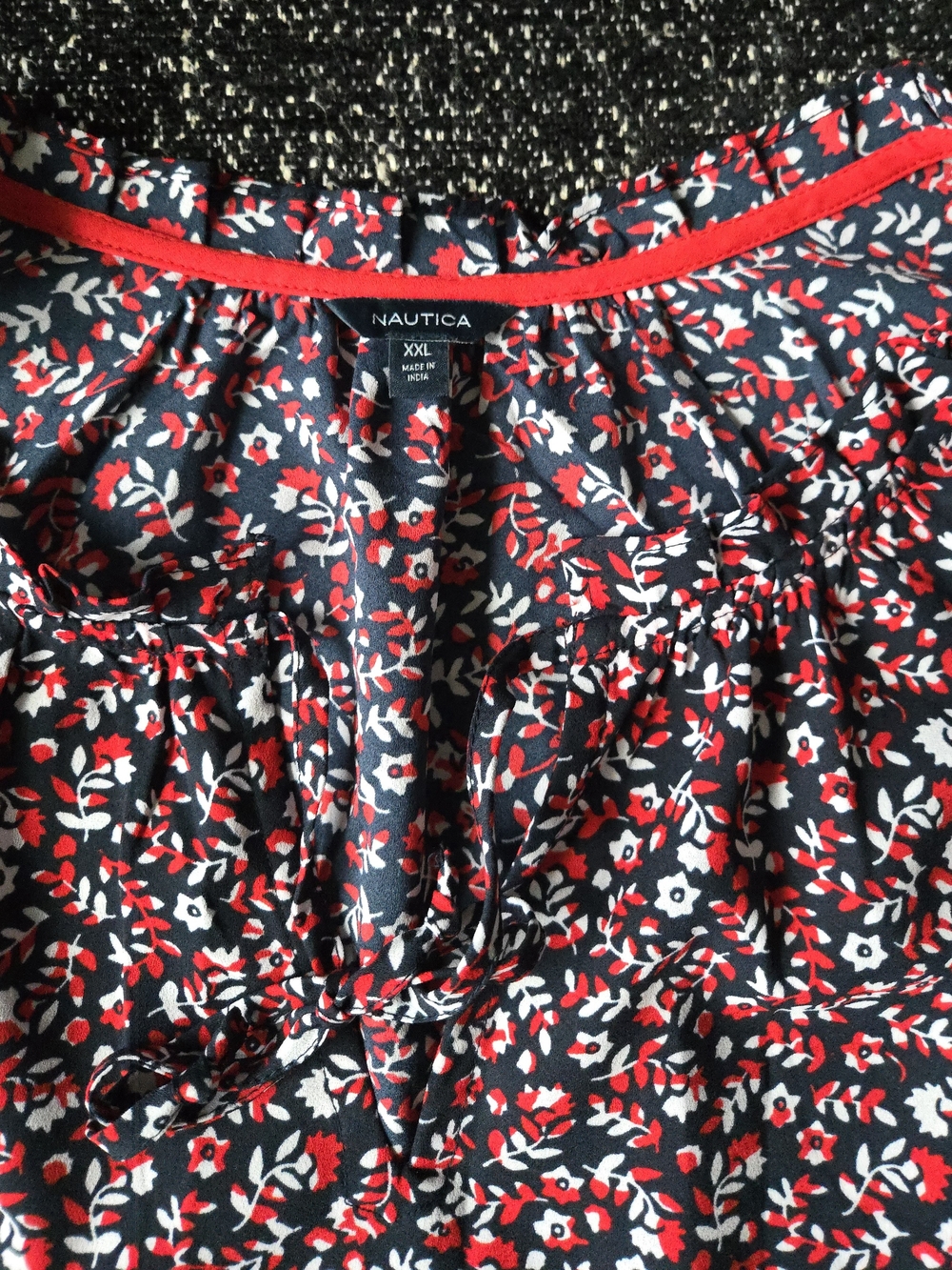 Nautica Women's Navy Red Floral Top